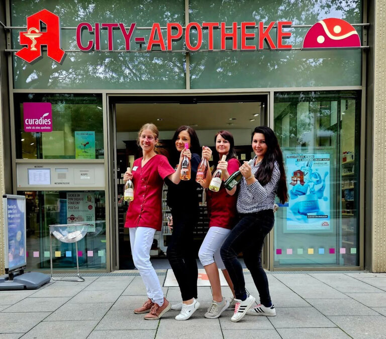 cocktail City Apo 768x673