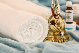 massage-therapy-1612308 massage-therapy-1612308